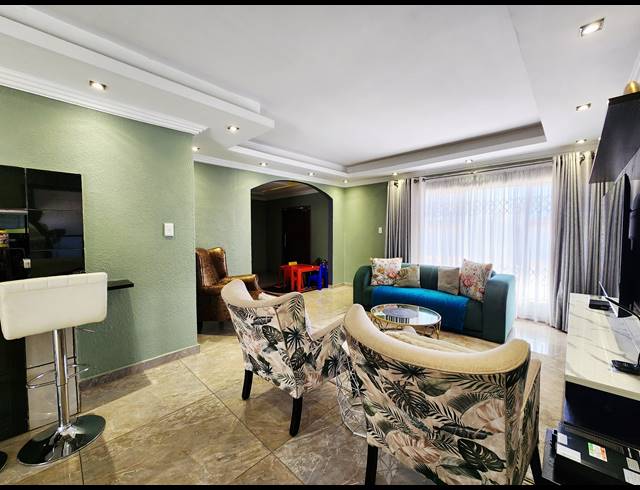 3 BEDROOM HOUSE FOR SALE IN MEYERTON PARK